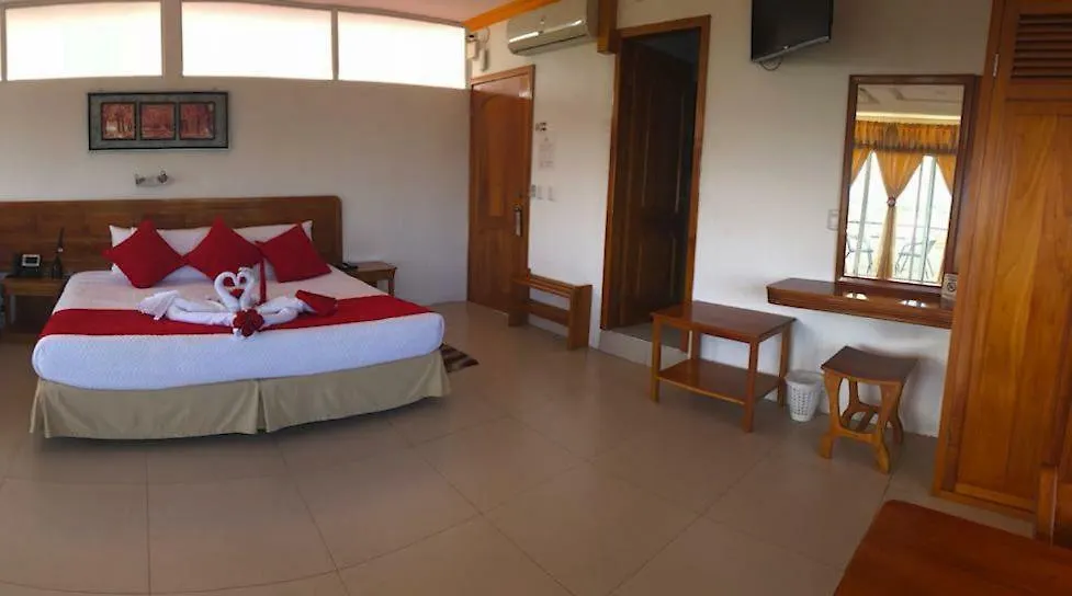 Hotel Dejavu Puerto Ayora   Puerto Ayora (Galapagos Islands)